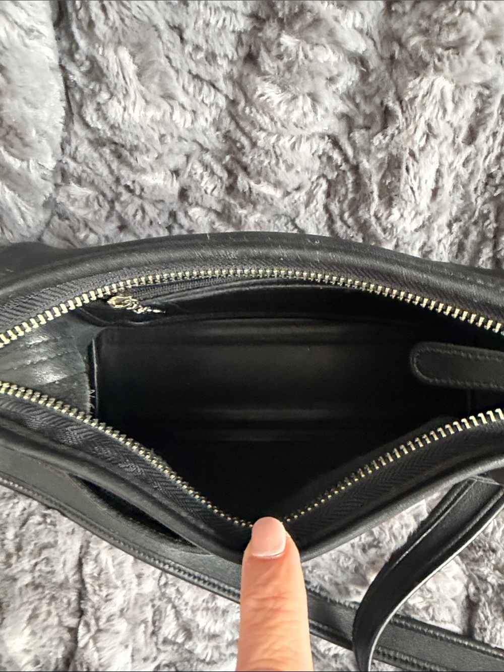 Vintage Y2K Coach Black Leather Crossbody Shoulder Bag - Picture 6 of 10